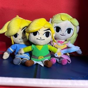 Legend of Zelda plush 3 pack toon link and blue toon link and toon zelda